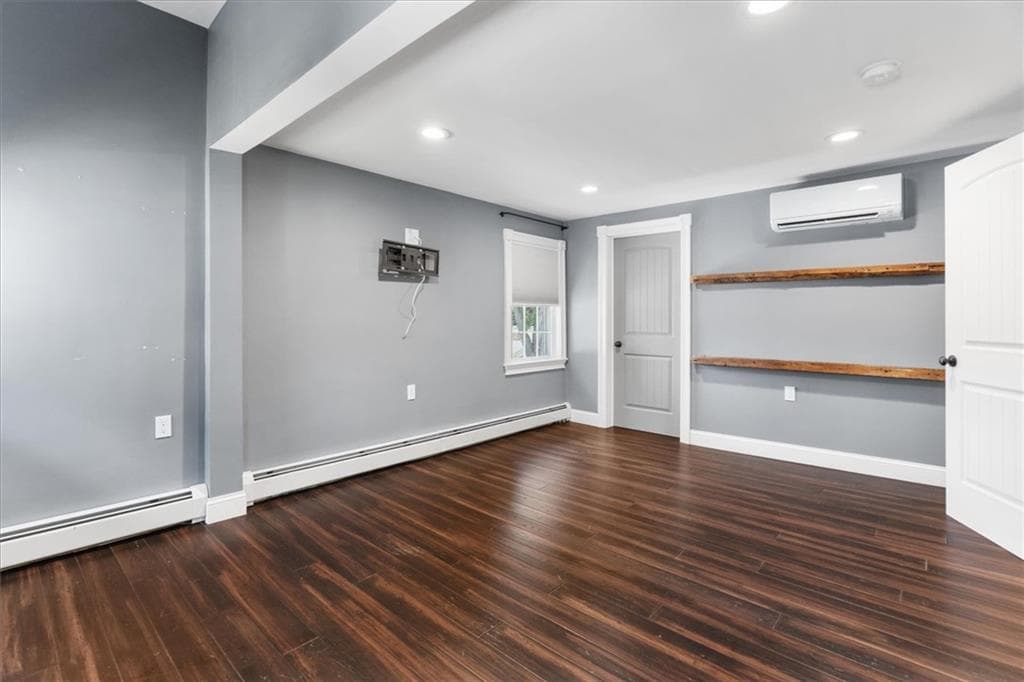 Single Family Residence at 513 Woonasquatucket Avenue, North Providence, photo 30 of 49