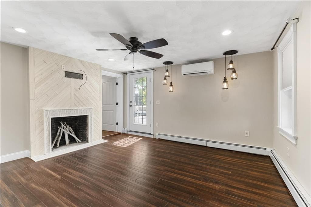 Single Family Residence at 513 Woonasquatucket Avenue, North Providence, photo 34 of 49