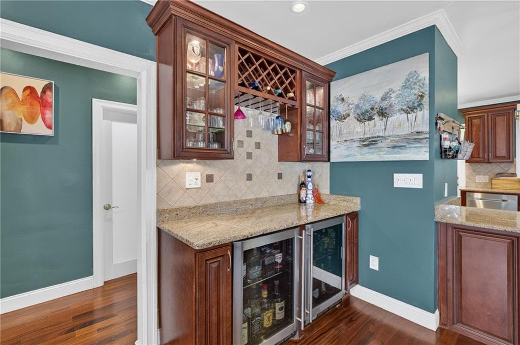 63 Georgia Avenue photo 12