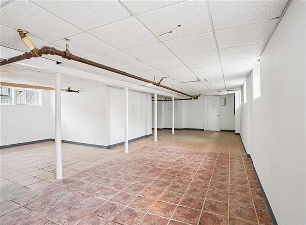 41 Cato Avenue photo 8