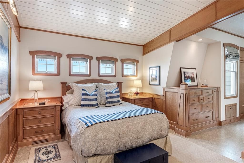 Single Family Residence at 343 B Rumstick Road, Barrington, photo 24 of 48