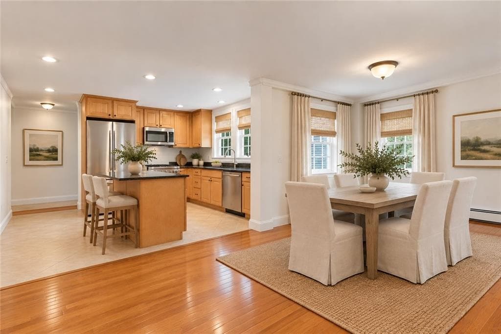 Condominium at 17 Bank Street UNIT D, Warwick, photo 10 of 44