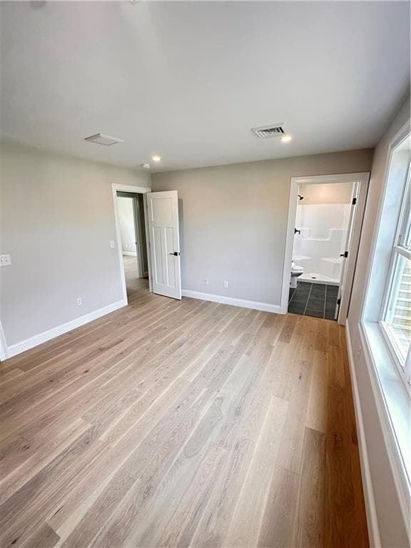 Single Family Residence at 67 Kenway Avenue, Warwick, photo 6 of 9