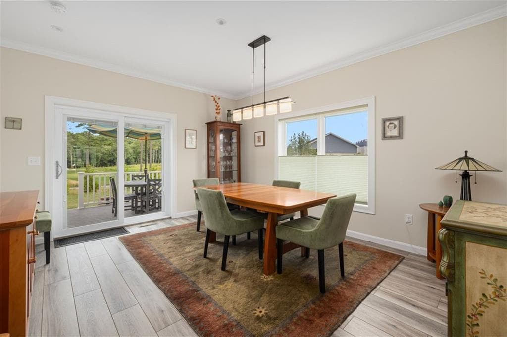 Condominium at 156 Driver Lane, South Kingstown, photo 11 of 36