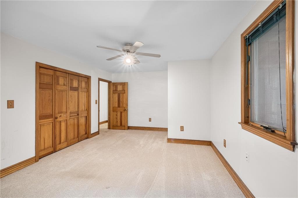 Single Family Residence at 2157 Middle Road, East Greenwich, photo 5 of 25