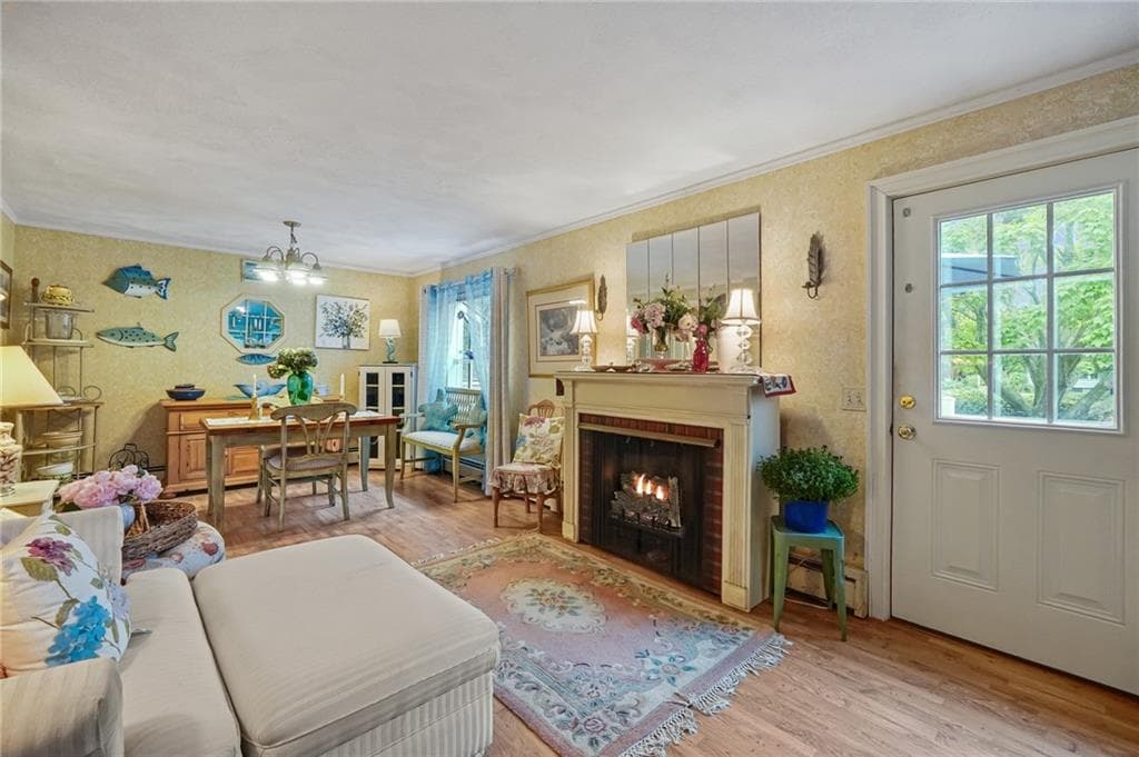 Single Family Residence at 4 Melbourne Drive, Narragansett, photo 13 of 31