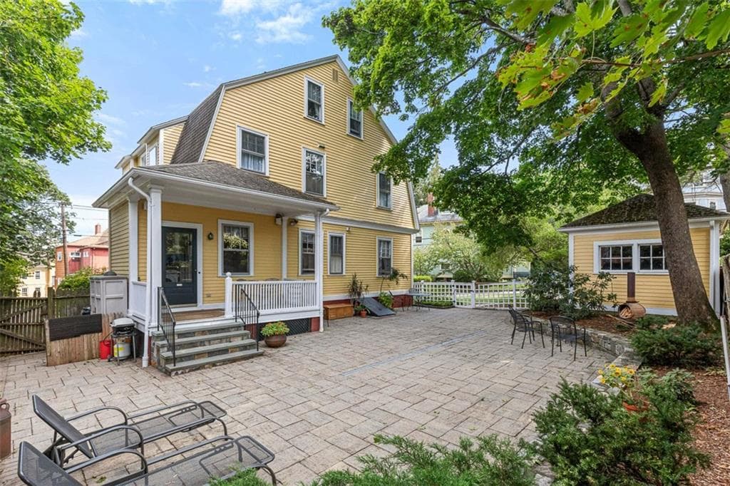 Single Family Residence at 248 Morris Avenue, Providence, photo 46 of 50