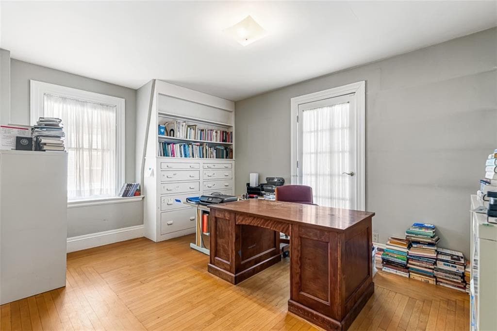 Single Family Residence at 248 Morris Avenue, Providence, photo 34 of 50