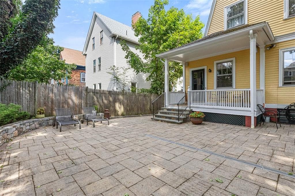 Single Family Residence at 248 Morris Avenue, Providence, photo 45 of 50