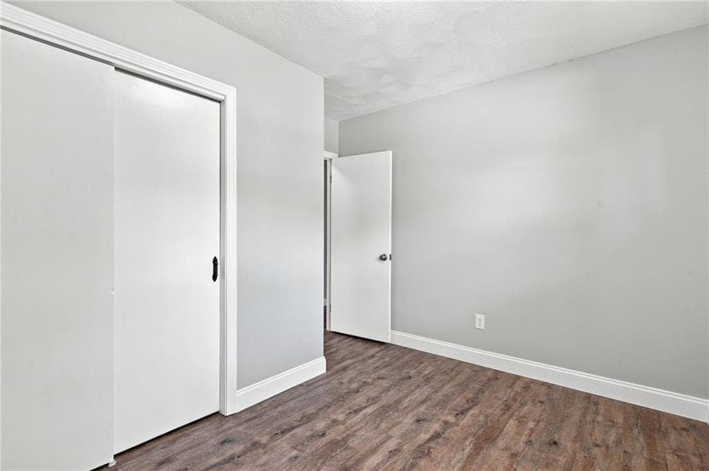 Single Family Residence at 154 Spring Valley Drive, East Greenwich, photo 25 of 29