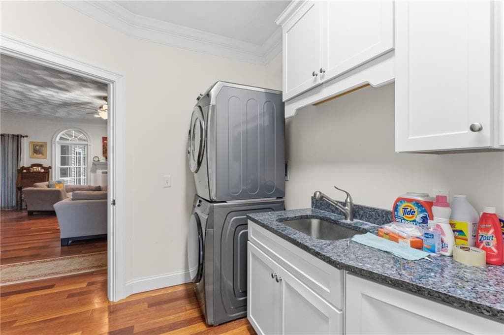 Condominium at 31 Butterfly Drive, Westerly, photo 34 of 49