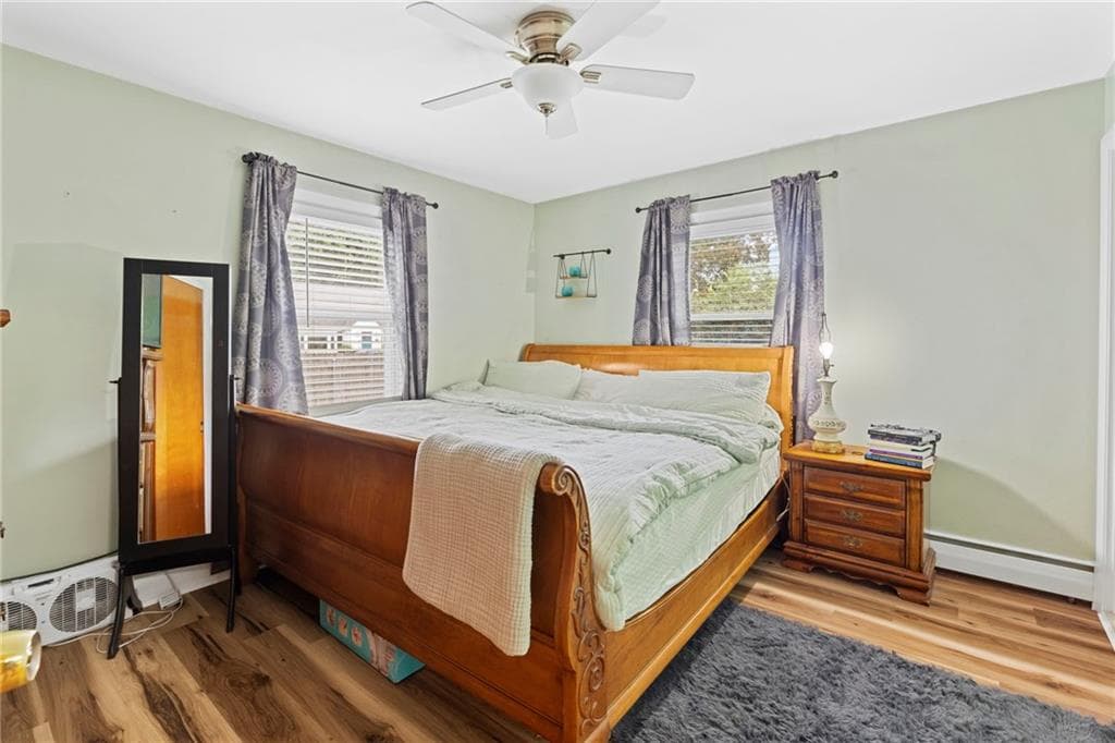 Single Family Residence at 30 Farnum Road, Warwick, photo 22 of 46