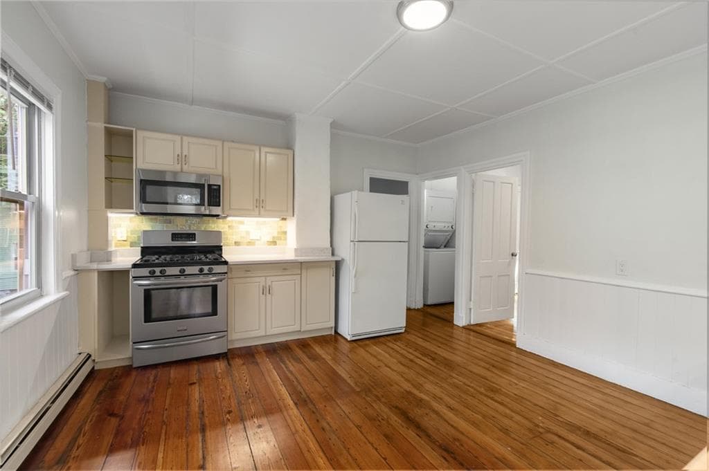Multi Family at 97 Jenkins Street, Providence, photo 11 of 49