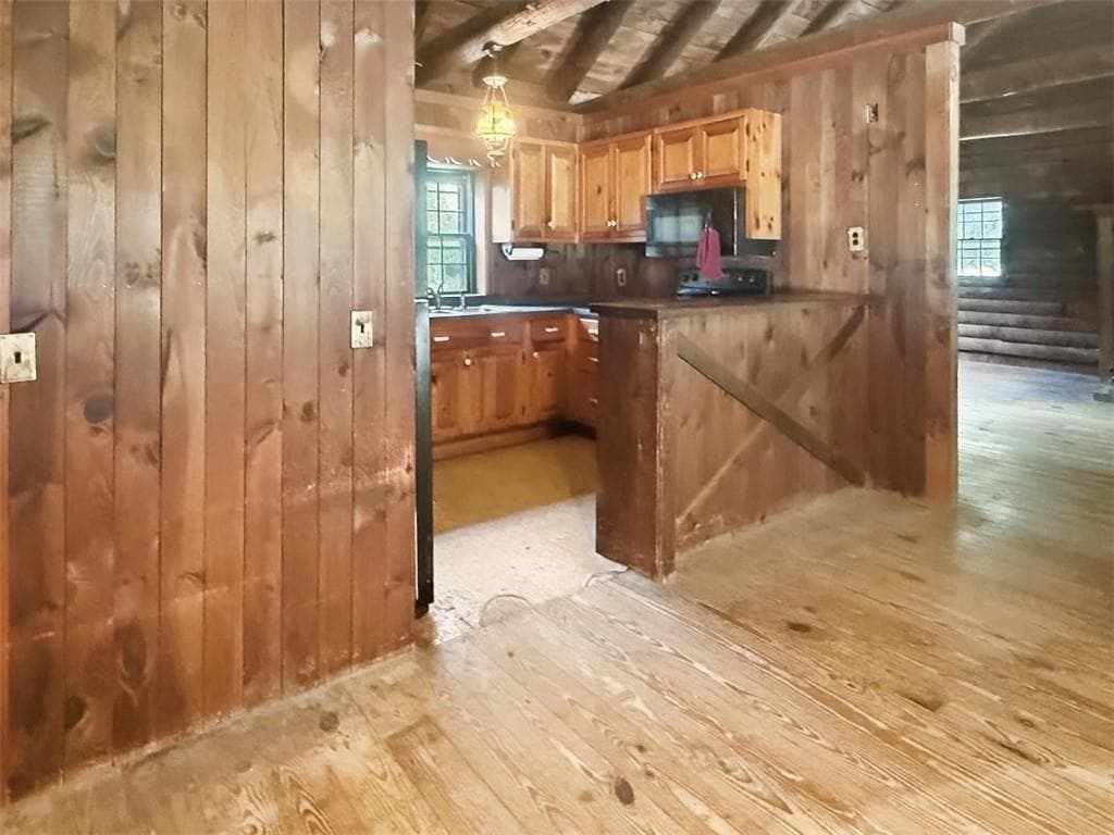 Single Family Residence at 369 Cooper Hill Road, Burrillville, photo 5 of 18