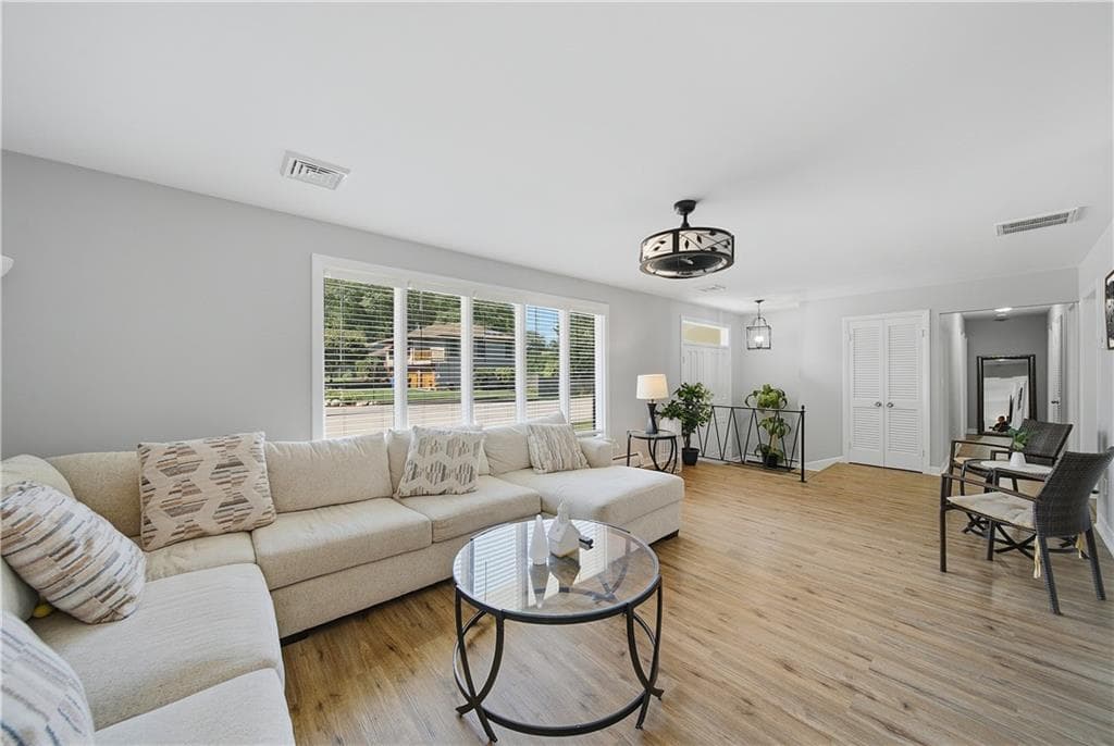 Single Family Residence at 27 West River Parkway, North Providence, photo 6 of 38