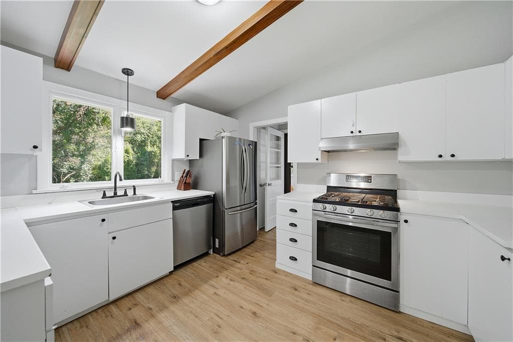 Single Family Residence at 27 West River Parkway, North Providence, photo 10 of 38