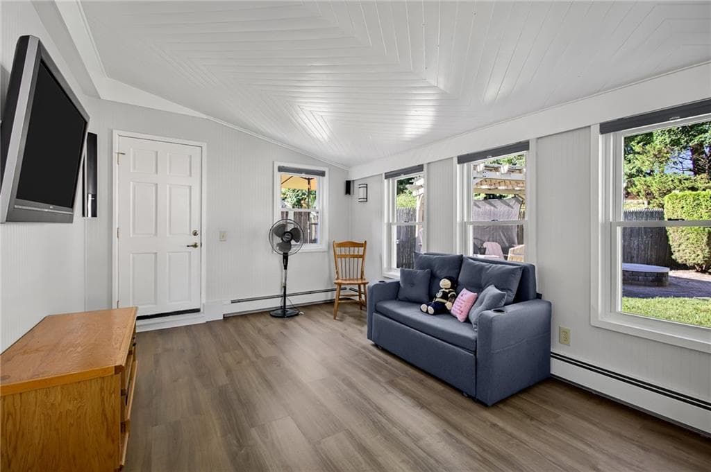 Single Family Residence at 89 Interlocken Road, East Providence, photo 17 of 25