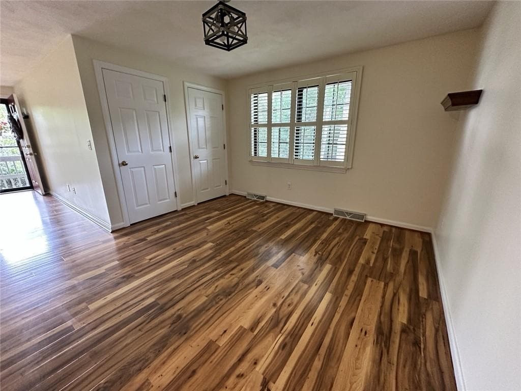Condominium at 2709 Pinewood Drive, Smithfield, photo 12 of 29