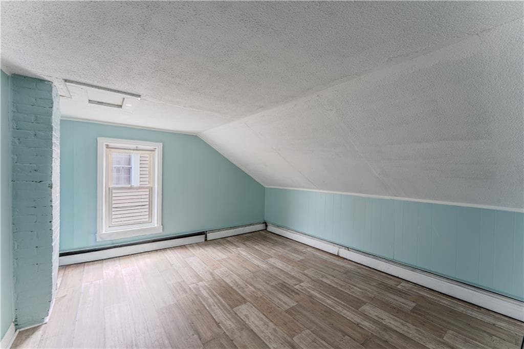 Multi Family at 190 192 Manton Avenue, Providence, photo 10 of 13