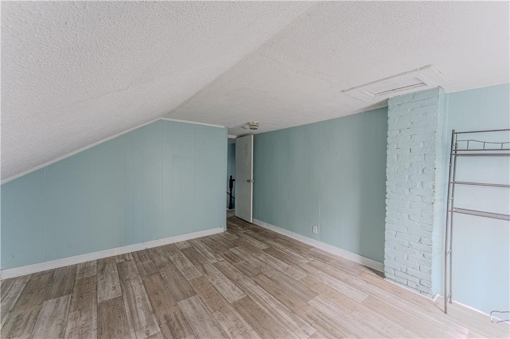Multi Family at 190 192 Manton Avenue, Providence, photo 11 of 13