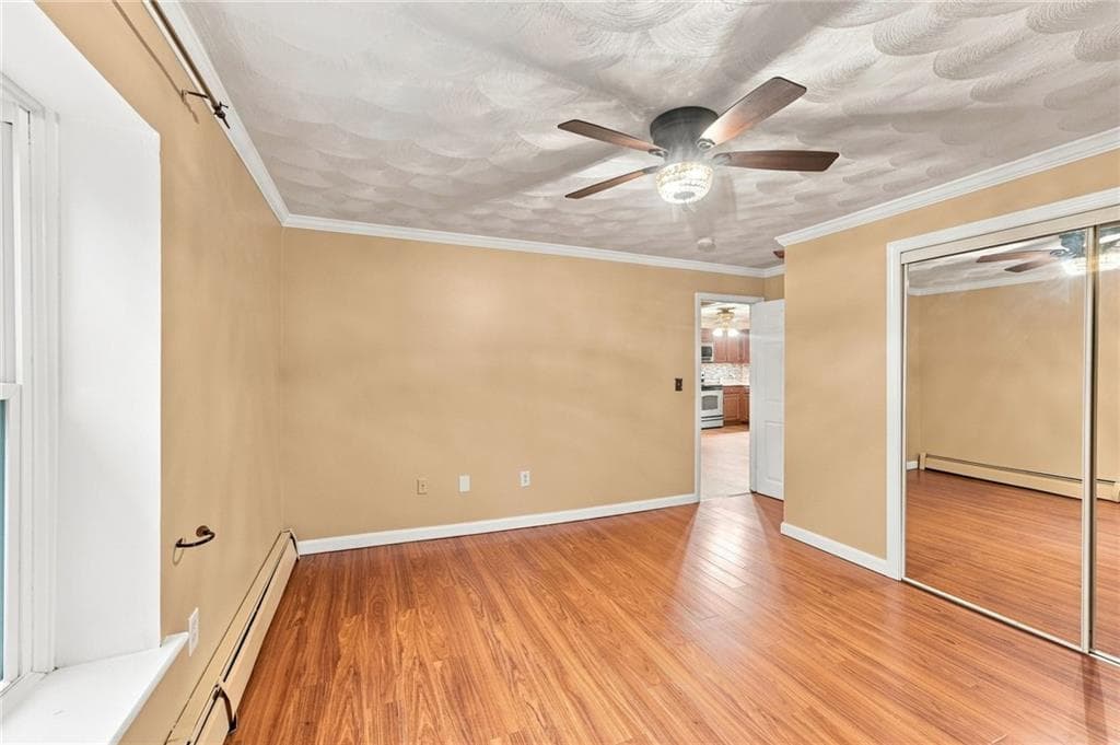 Condominium at 380 Sunset Avenue, North Providence, photo 12 of 22