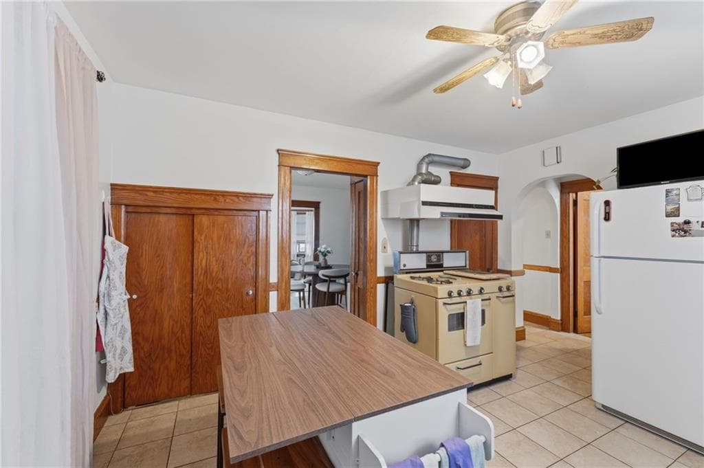 Multi Family at 16 Fales Street, Central Falls, photo 28 of 39