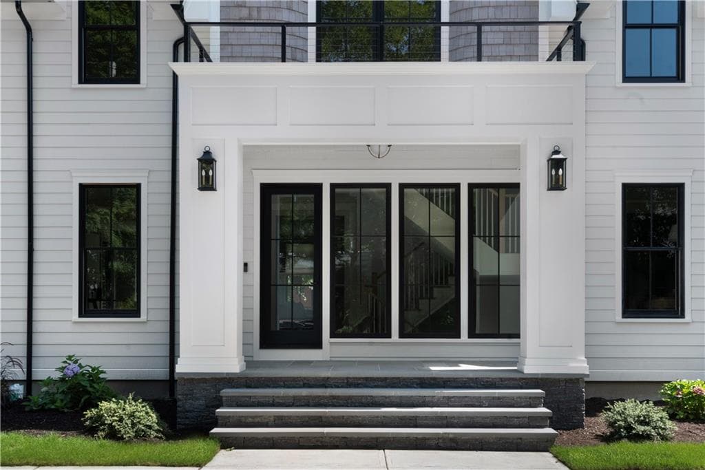 Single Family Residence at 251 Slater Avenue, Providence, photo 5 of 50