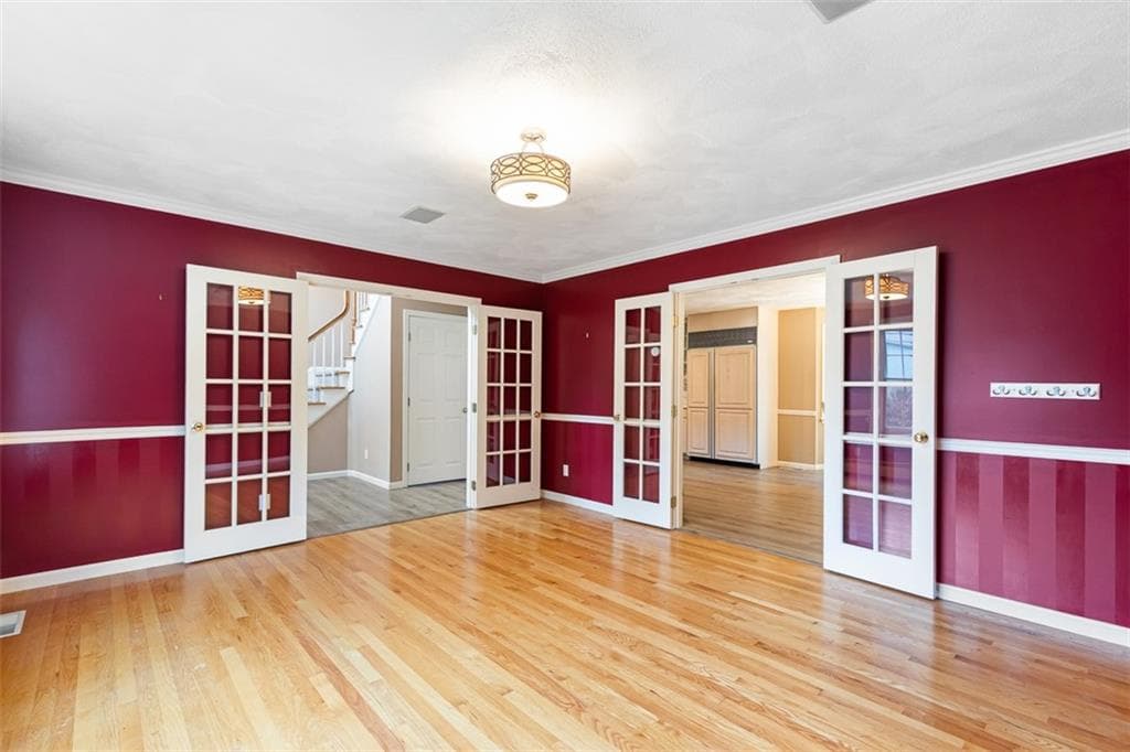 Single Family Residence at 12 Frederick Lane, Cumberland, photo 10 of 50