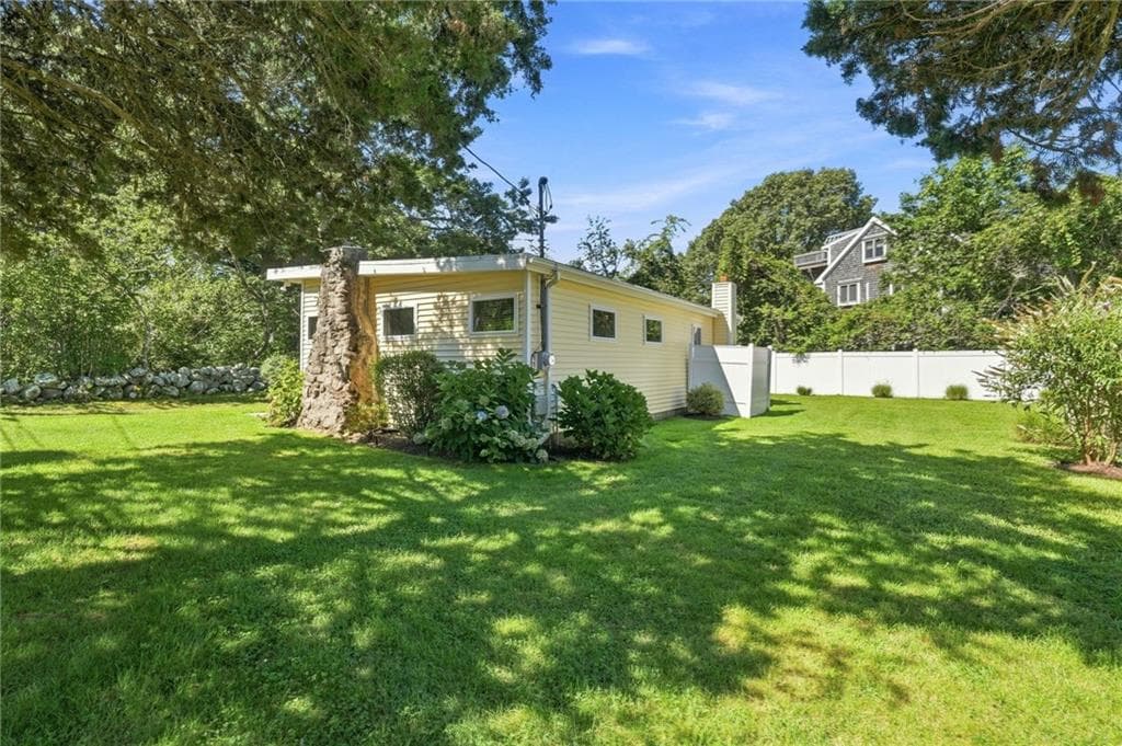 Single Family Residence at 104 Pequot Drive, Charlestown, photo 2 of 50