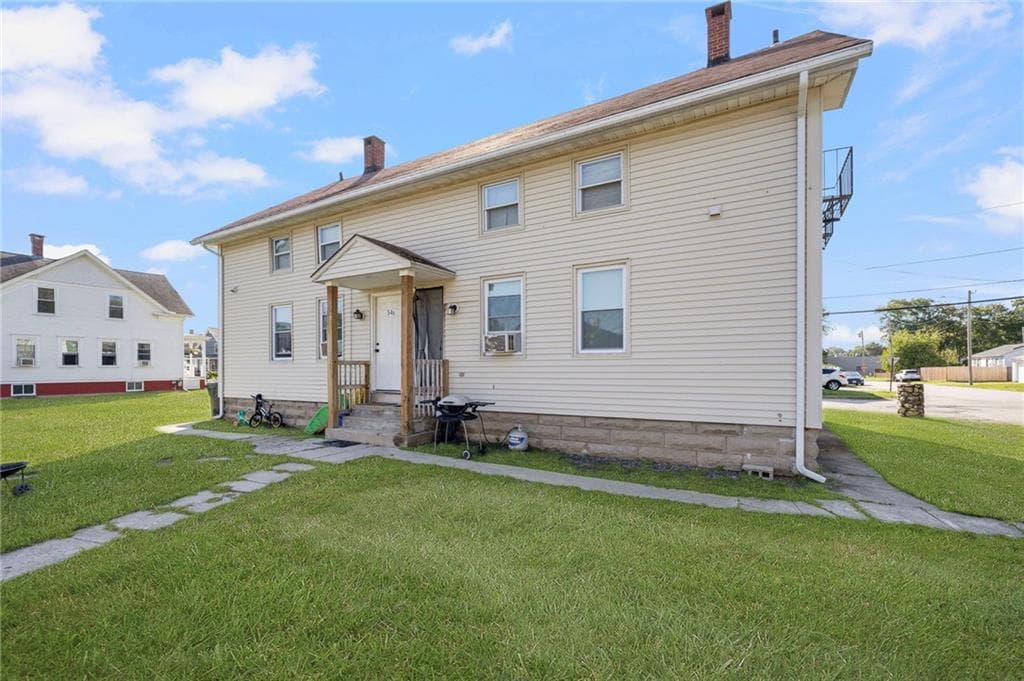 Multi Family at 54 Blackburn Street, Warwick, photo 4 of 33