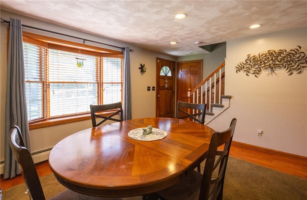 Single Family Residence at 14 Sutton Street, Smithfield, photo 14 of 41