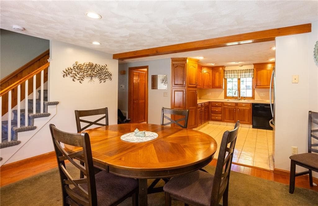 Single Family Residence at 14 Sutton Street, Smithfield, photo 15 of 41