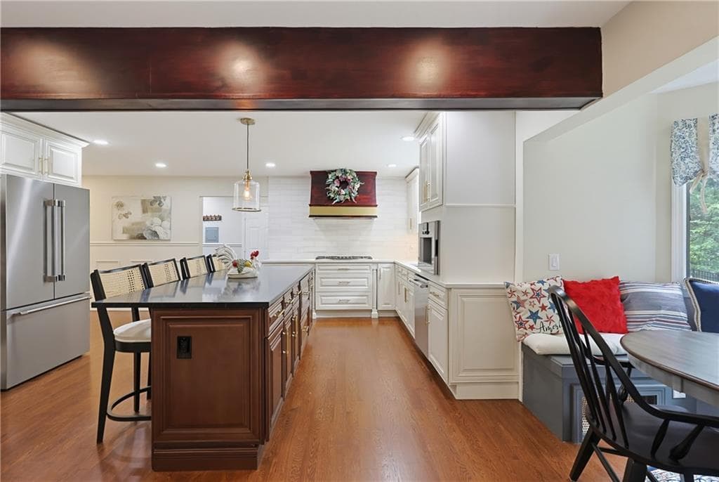 Single Family Residence at 34 Georgiana Drive, Cumberland, photo 10 of 42