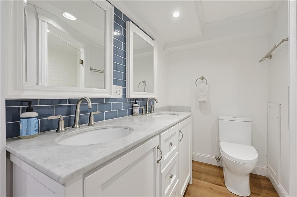 Single Family Residence at 34 Georgiana Drive, Cumberland, photo 35 of 42