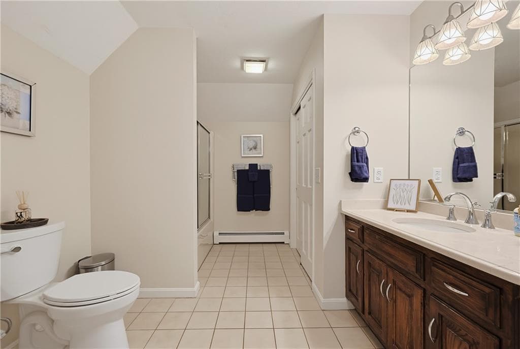 Single Family Residence at 34 Georgiana Drive, Cumberland, photo 31 of 42