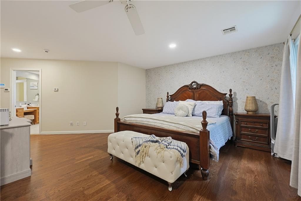 Single Family Residence at 34 Georgiana Drive, Cumberland, photo 21 of 42