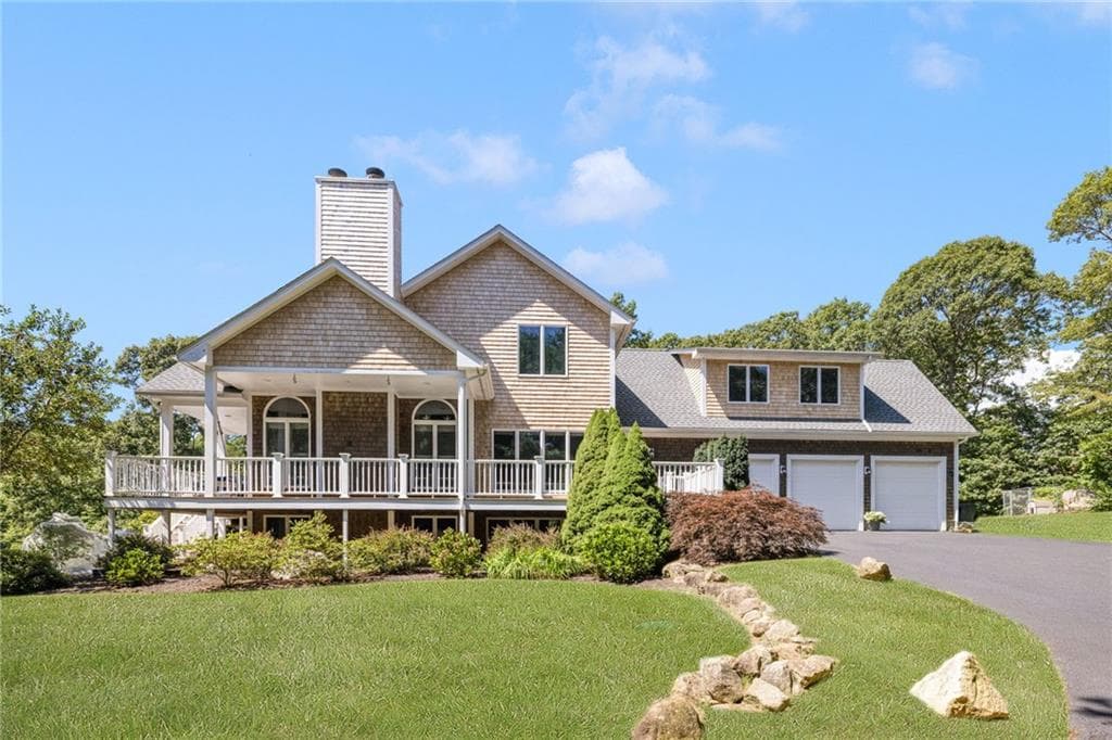 Single Family Residence at 23 Sea View Drive, Charlestown, photo 3 of 50