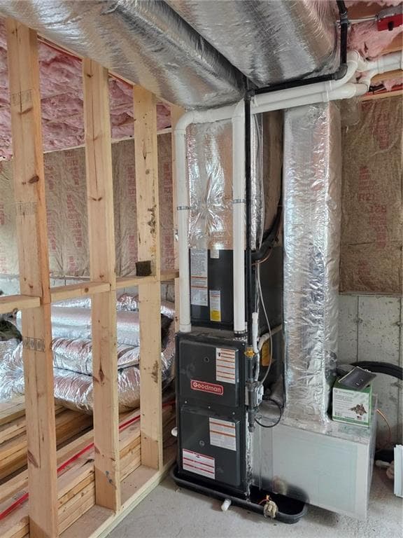 Multi Family at 304 SWAN Street, Providence, photo 19 of 20