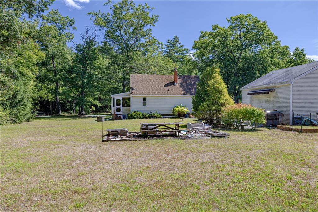 Single Family Residence at 77 Chestnut Hill Road, Glocester, photo 7 of 18