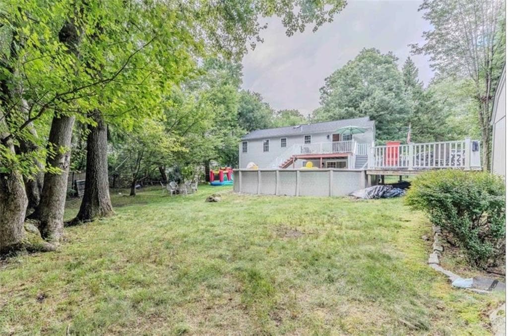 Single Family Residence at 61 Lonsdale Street, West Warwick, photo 29 of 31