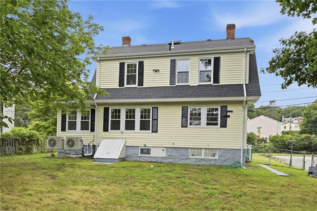 Single Family Residence at 4196 Post Road, Warwick, photo 20 of 22