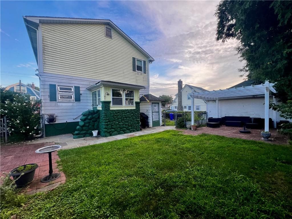Multi Family at 53 Sylvia Avenue, North Providence, photo 9 of 48