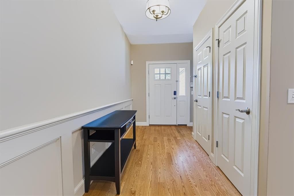 Condominium at 152 Allegra Lane, North Kingstown, photo 10 of 47