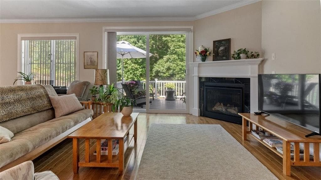 Condominium at 107 Old River Road UNIT 22, Lincoln, photo 4 of 32