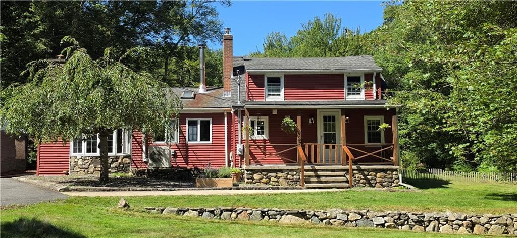 Single Family Residence at 97 Mendon Road, North Smithfield, photo 2 of 26