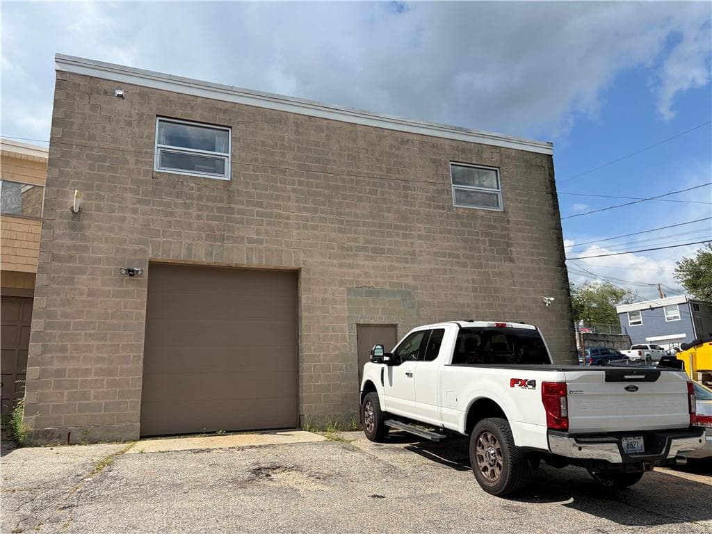 Commercial at 197 Putnam Pike, Johnston, photo 5 of 9