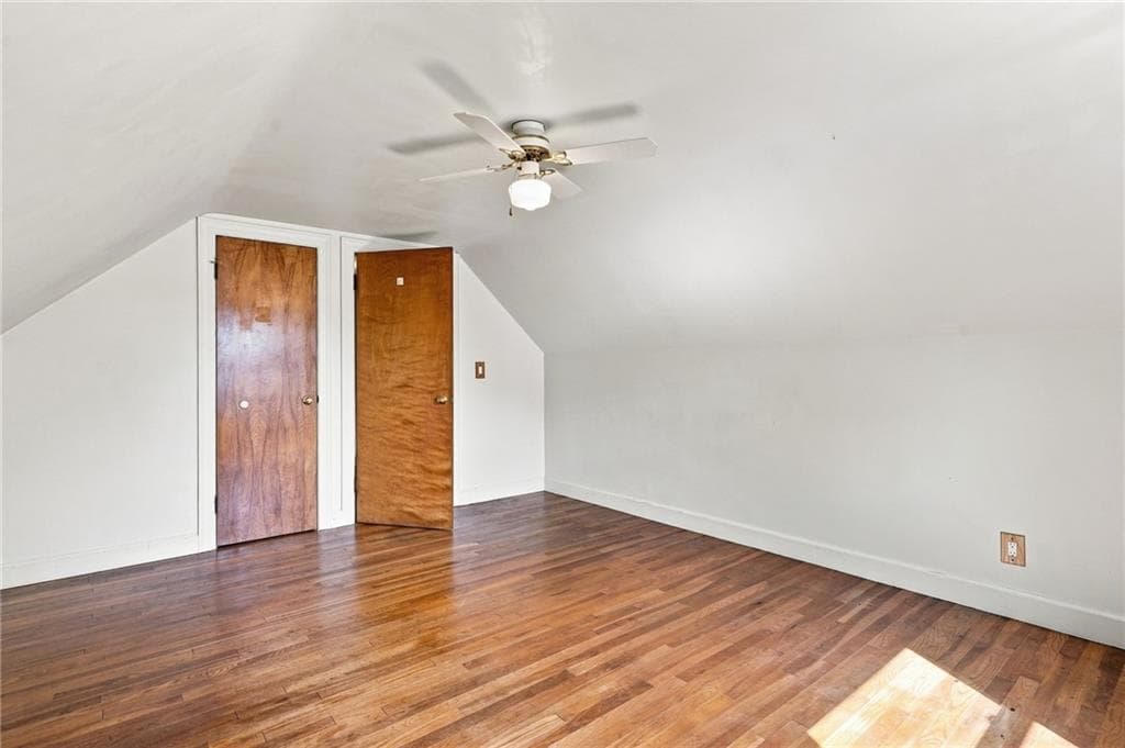 Single Family Residence at 12 Rollins Road, Warwick, photo 23 of 34