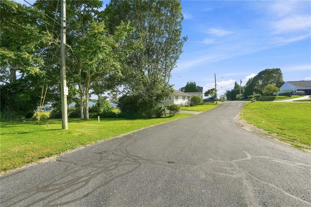 Unimproved Land at 0 Barnacle Road, Narragansett, photo 28 of 30