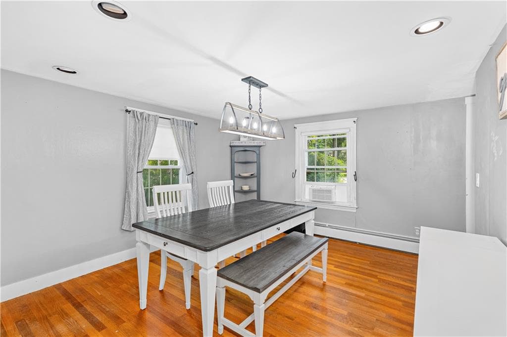 Single Family Residence at 538 Bound Road, Woonsocket, photo 12 of 41