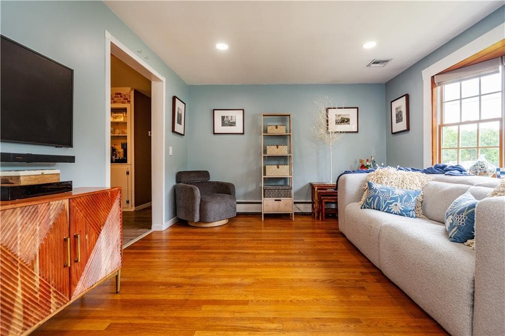 Single Family Residence at 6 Manor Drive, Coventry, photo 9 of 35
